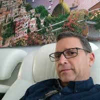 Alejandro Estruch's Instagram, Twitter & Facebook