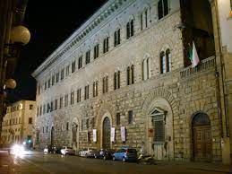 From wikipedia, the free encyclopedia. The Rise And Fall Of The Medici Family How They Created And Lost Their Banking Empire Big Think