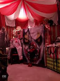 In Love With Our Diy Scary Clown Room Clowns Halloween Decorations Creepy Halloween Decorations Halloween Decorations Party Scary
