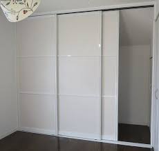 お部屋をパネルの間仕切りで仕切って 収納スペース設置工事 横浜市旭区 インテリア リフォーム 収納 物入れ 部屋 間仕切り パネルドア タチカワブラインド こだわり岡田の間仕切り com 横浜市 港北区 インテリア 収納 リフォーム 収納 リフォーム インテリア