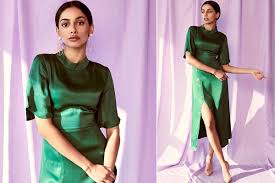 She made her film debut in the 2018 hindi film october, and went on to star in the tamil film adithya varma and the american science fiction series pandora (both 2019). Banita Sandhu Is Lush Green Chic In This Throwback Photoshoot Latestly