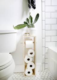Caitlin Devised This Diy Toilet Paper Stand For Her Grandparents Cabin It S Ideal For Small Baths Short Diy Toilet Paper Holder Toilet Paper Stand Diy Toilet