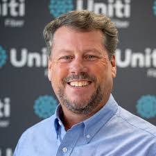 Chris Sours's Instagram, Twitter & Facebook