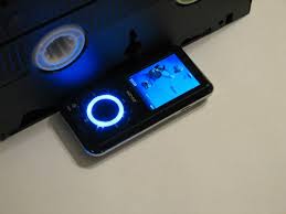 Use thumbwheel to highlight yes then press the select button. Sansa E200 Series Wikipedia