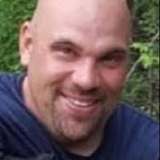 Frank Kuras's Instagram, Twitter & Facebook