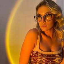 Alexina Martin-Boudreau (alexinamartin)