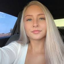 Vicki Stoddart's Instagram, Twitter & Facebook