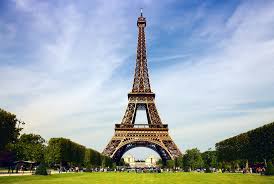 Menara ini telah menjadi ikon global perancis dan salah satu struktur terkenal di dunia. 8 Fakta Mengejutkan Tentang Menara Eiffel Yang Gak Diketahui Orang Mister Aladin Travel Discoveries