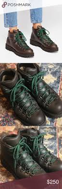 Danner Women S Mountain Light Ii Like New Women Boots Shoe Laces