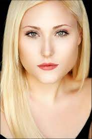 She is the younger daughter of david hasselhoff and pamela bach. Hayley Hasselhoff Imdb