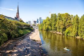 the weather and climate in frankfurt germany