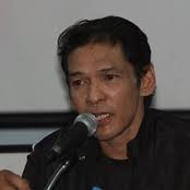 Em f# bm kita bertemu di penghujung rindu. Penghujung Rindu Lyrics Chords By Jamal Abdillah