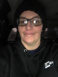 Merry Christmas everyone! Hope you stay sober (if that's your thing) and  highly caffeinated! 46 days sober today 😁👍🖤 Holidays are always the  hardest though....😒😒