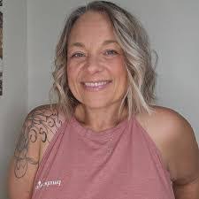 Stacy Carroll's Instagram, Twitter & Facebook