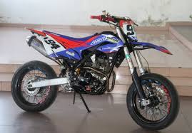 Penasaran seperti apa modifikasi motor klx yang akan saya bahas? Kawasaki Klx 230 Surabaya Postur Makin Proporsional Pantas Menjadi Acuhan Penggemar Supermoto