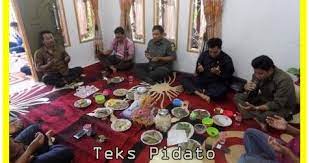 Walikota jakarta barat anas efendi memberikan sambutan pada acara silaturahmi kapolres metro jakarta barat dengan ormas islam di sekretariat mui lantai 4 blok a kantor walikota jakarta barat. Teks Pidato Acara Arisan Keluarga Kumpulan Contoh Terrbaik Makalah Pedia