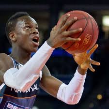 1 auftritte 1.1 folgen 2 beziehungen 2.1 verwandte 2.2 liebschaften 2.3 freunde 2.4. Der Erste Nach Dirk Nowitzki Sport A Z