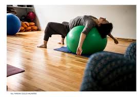 Yoga workout for beginners is an excellent instructional video suitable for beginners or those with limited mobility. Pilates Miercoles Y Viernes De 9 A 10 Hs Martes Y Viernes De 18 A 19 Hs Esferokinesis Miercoles Y Viernes De 11 A Ball Exercises Exercise Gym Equipment