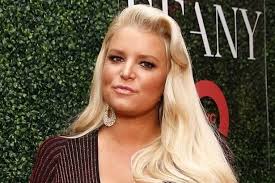 Jessica Simpson gives birth to daughter Birdie Mae Johnson