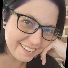 Jennifer Tyner's Instagram, Twitter & Facebook