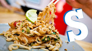 He gets help from head chef at the blue elephant restaurant. Chicken Pad Thai Recipe Sorted Youtube