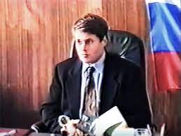 В 1996 году самый опасный бандит челябинской области александр морозов захватил администрацию златоуста. Kriminalnyj Avtoritet Aleksandr Morozov