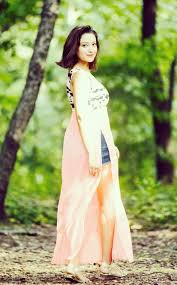 Madalsa sharma is an indian film and television actress. Madalsa Sharma Mimoh S Wife Height Weight Age Family Biography More Starsunfolded