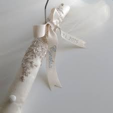 Personalized Wedding Hanger Wedding Dress Hanger Lace Hanger Padded Hanger For The Bride Covered Hanger Lace And Lovely Decoracion Fiesta Novios Perchas