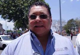 Ángel Isaac Ochoa Pérez anda desesperado por llamar la atención y por  querer jalar adeptos para la candidatura del funcionario federal hacia la  Presidencia de la República en 2018.