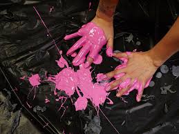 The revenge of liquid latex. The Liquid Latex Smash Ruediger Schestag De