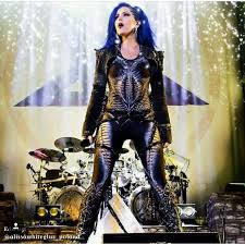 There Where Past Obstacles Seem Just Alissa White Gluz Facebook A proyect for ilustration class, etc. there where past obstacles seem just