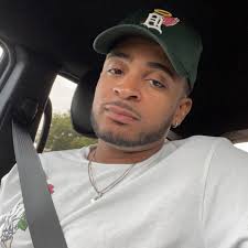 Happy 82nd Birthday to Junior (George) Connors. Best Wishes for an Awesome  Day from all your friends from Spencer's Cove 🥰🥳🎂🎉🎈🥳🎂🎉🎈