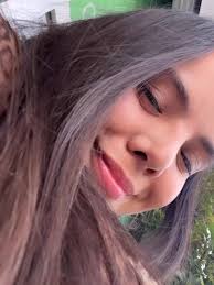 BUEN Jueves Volvi otra vez!!!!! Hace banda no subia nada.....