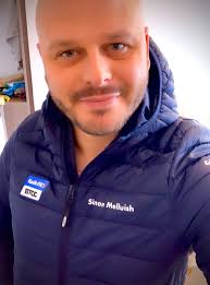 amelia rose bovey (@AmeliaBovey)