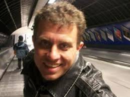 Livro investiga o futuro do cinema e a cultura 'on-demand'