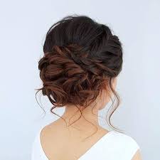 It is such an elegant look that it is perfect for any event or occasion. 73 Stunning Hairstyles For Medium Hair