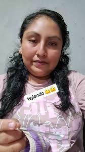 a ritmo de carmencita lara tejiendo, vamos avanzando con los pedidos 😊  muchas gracias por la confianza. #tejidos #arte #manos #perú #crochet #dale  #amor