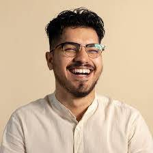 Edwin Deleon's Instagram, Twitter & Facebook