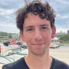 Casey Frerichs's Instagram, Twitter & Facebook