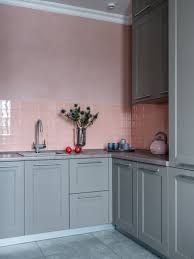 The most common pink grey kitchen material is metal. 75 Beautiful Kitchen With Gray Cabinets And Pink Backsplash Pictures Ideas June 2021 Houzz
