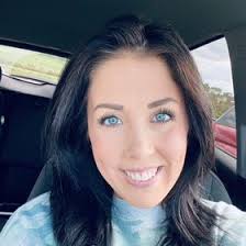 Lindsey Brewer (linzgrate)