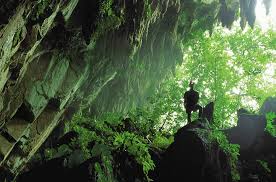 It is a unesco world heritage site that encompasses ca. Gunung Mulu National Park Discover Amazing Caves Rainforest Riches