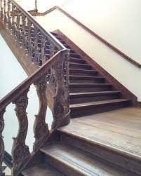 Beautiful Antique Staircase With Intricate Banister Stair Railing Outdoor Stair Railing Staircase Handrail