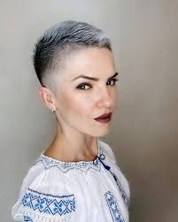 Very short spiky blonde cut. 48 Short Pixie Hairstyle Ideas For Young Ladies And Mature Women