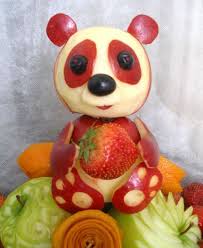 25 Beautiful Fruit Carving Works And Fruit Art Ideas For Your Inspiration Food Sculpture Fruit Sculptures Fruit Art