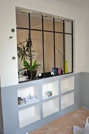 Il Manque Les Vitres L Electricite N Est Pas Tout A Fait Terminee Cette Piece Fait Moins De 7 M2 Mais La Ver House Redesign Small Apartment Design Home Deco