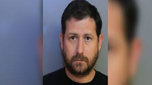 Mulberry teacher charged after oral sex from student