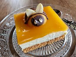 * digitales wörterbuch der deutschen sprache „birnenkuchen. Bienenkuchen Mit Aprikosen Und Schmand Bee In Flipflops