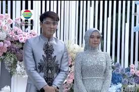Link live streaming takdir cinta leslar ada di artikel ini. 13 Momen Syahdu Lamaran Lesti Kejora Dan Rizky Billar Mewah