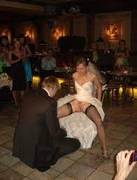 La Mariee N Avait Pas De Culotte A Son Mariage Photos Femmes Mures